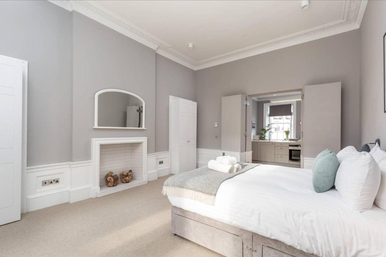 Joivy Spacious And Bright 1Bed Apt, Short Walk From Princes Street エディンバラ エクステリア 写真