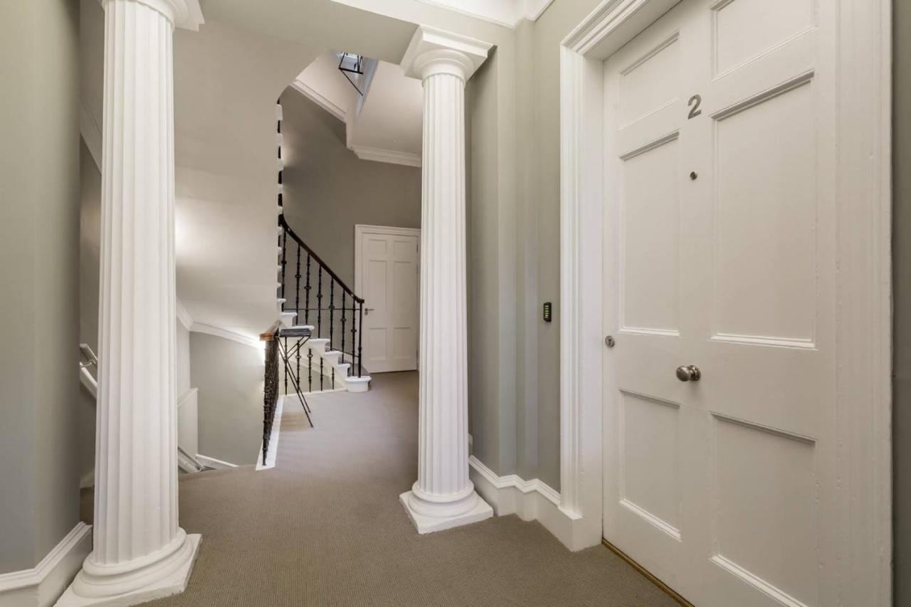 Joivy Spacious And Bright 1Bed Apt, Short Walk From Princes Street エディンバラ エクステリア 写真
