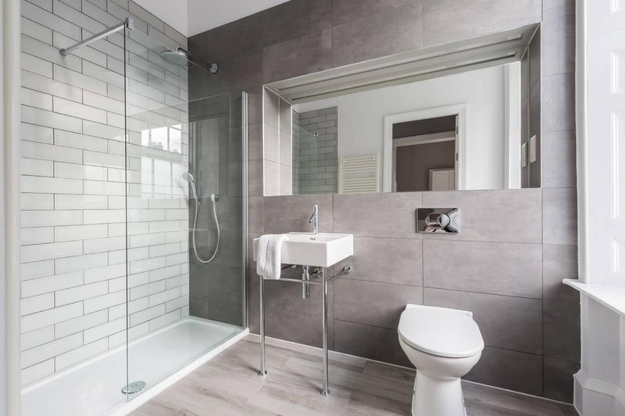 Joivy Spacious And Bright 1Bed Apt, Short Walk From Princes Street エディンバラ エクステリア 写真
